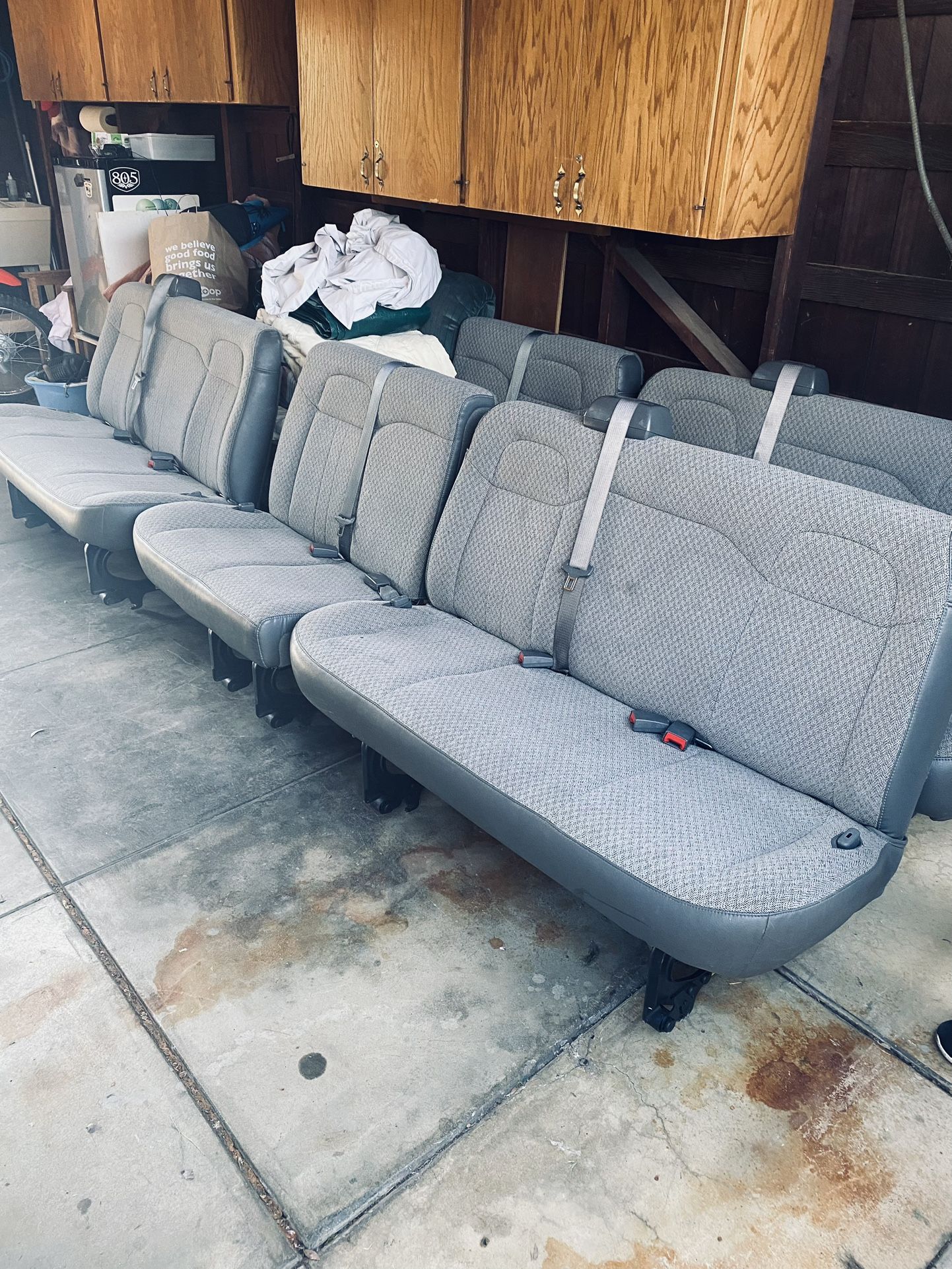 11-23 Chevy Express/GMC Savana Van 2nd/3rd row 3-Pass Gray Cloth Bench Seat