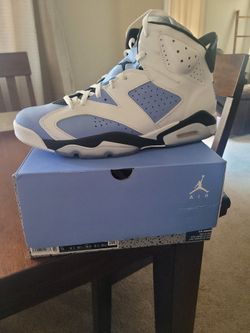 Jordan 6 ( North Carolina Blue) Size 13
