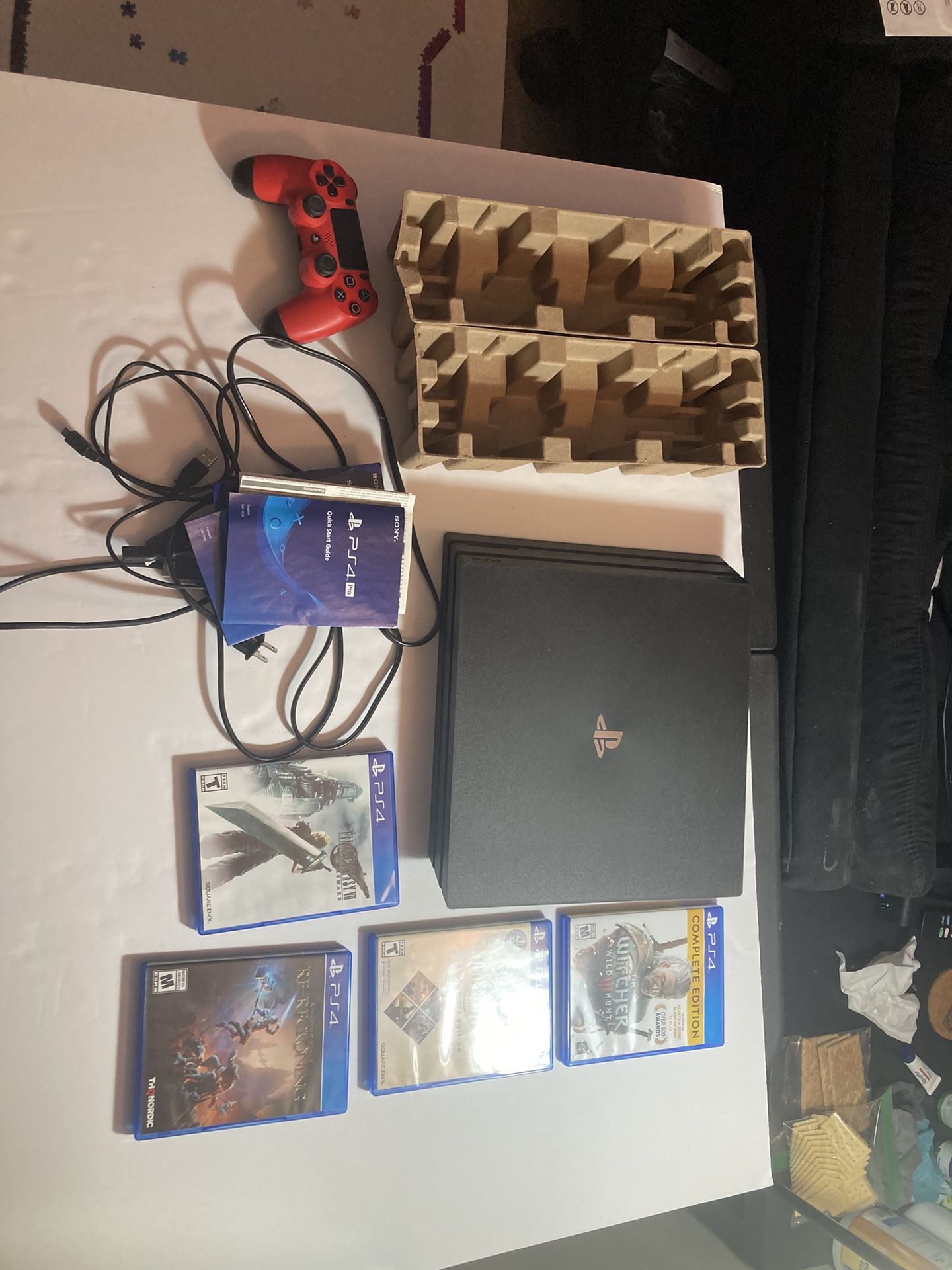Sony PlayStation 4 Pro 1TB w Box, Games, Controller