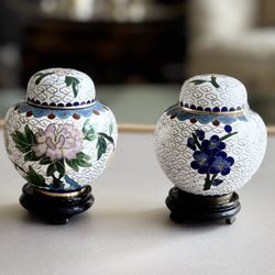 Stunning Pair Of Chinese Cloisonné Ginger Jars