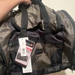 Swiss tech Urban Trek 28" Travel Green Duffel