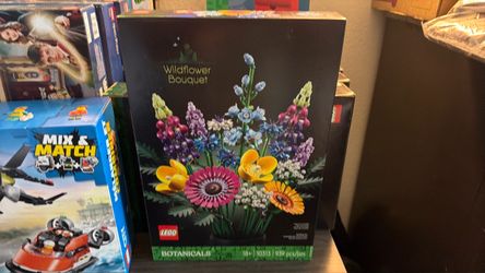 LEGO Botanicals Wildflower Bouquet