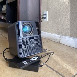Wanbo Mozart 1 Pro smart projector