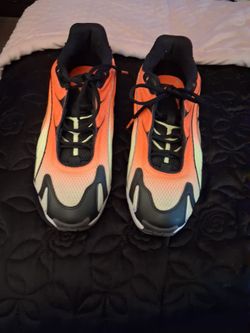 Puma Sneakers