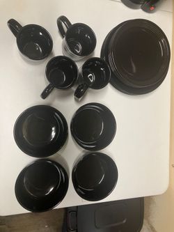 16 pc. Mainstays Chiara Dish Set Black