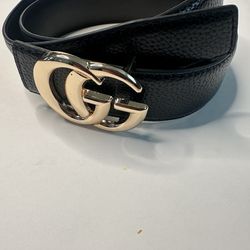 Gucci GG Marmont Black Leather Belt with Gold Buckle Size 100/40