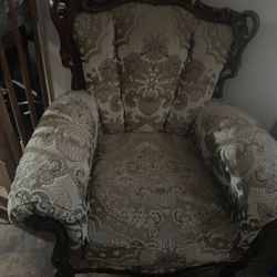 Chair Good Conditions 150$