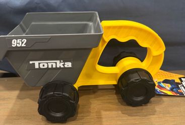 Tonka Dump Truck Toy