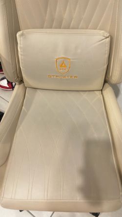 Game chair
