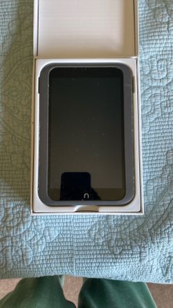 Nook 7" Tablet & Reader with Charger