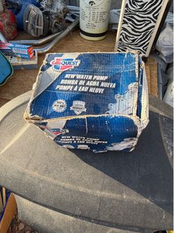 CARQUEST New Engine Water Pump – New Old Stock in Box