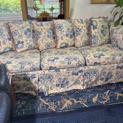 Beautiful 96 inch Slipcovered Sofa