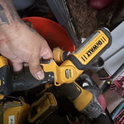 Dewalt Light