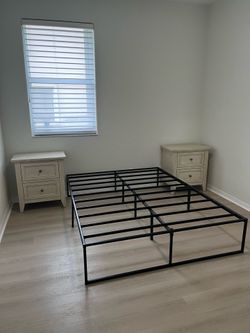 Metal Bed Frame Queen