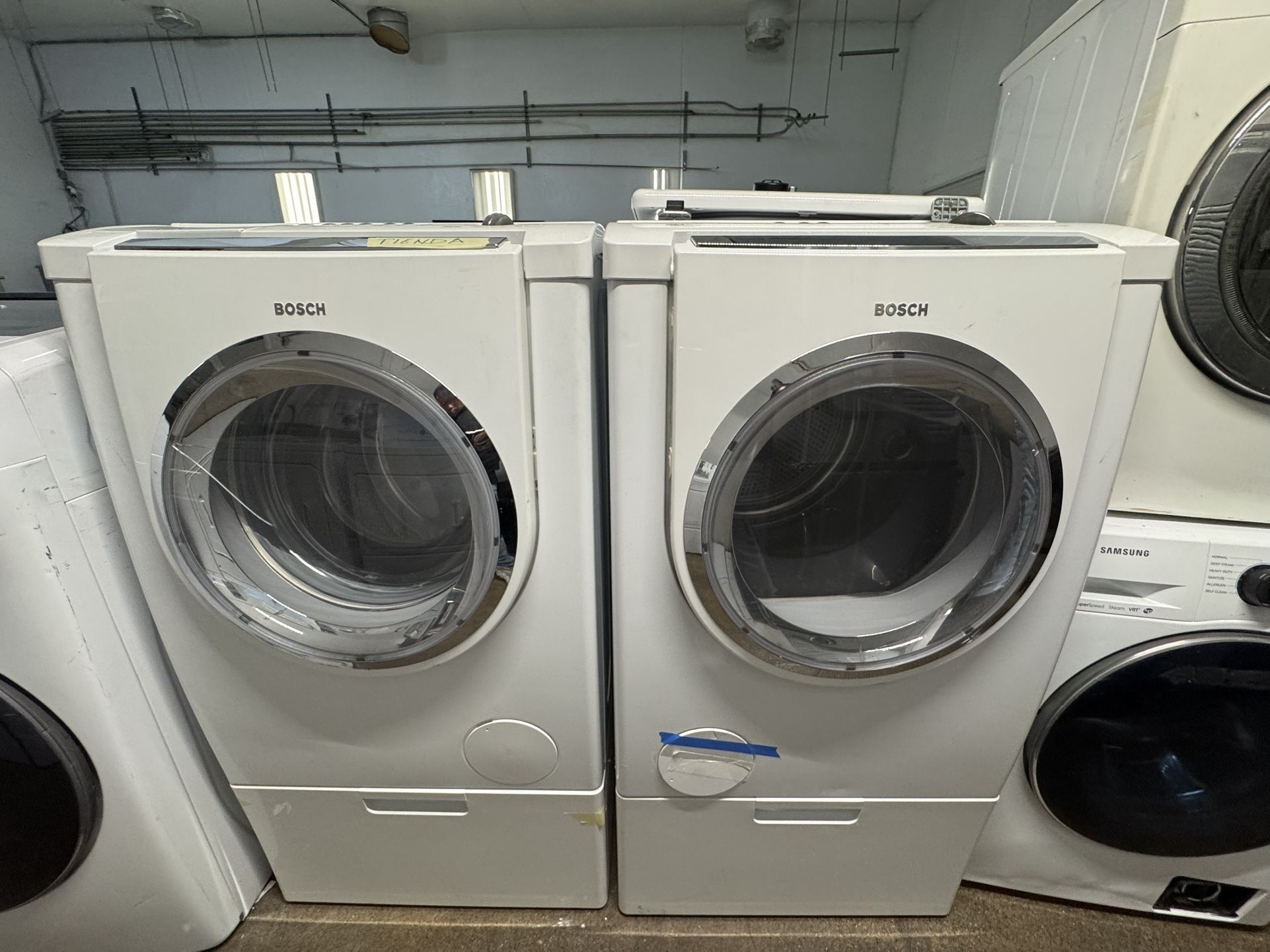 Bosch Washer And Dryer Set (gas)