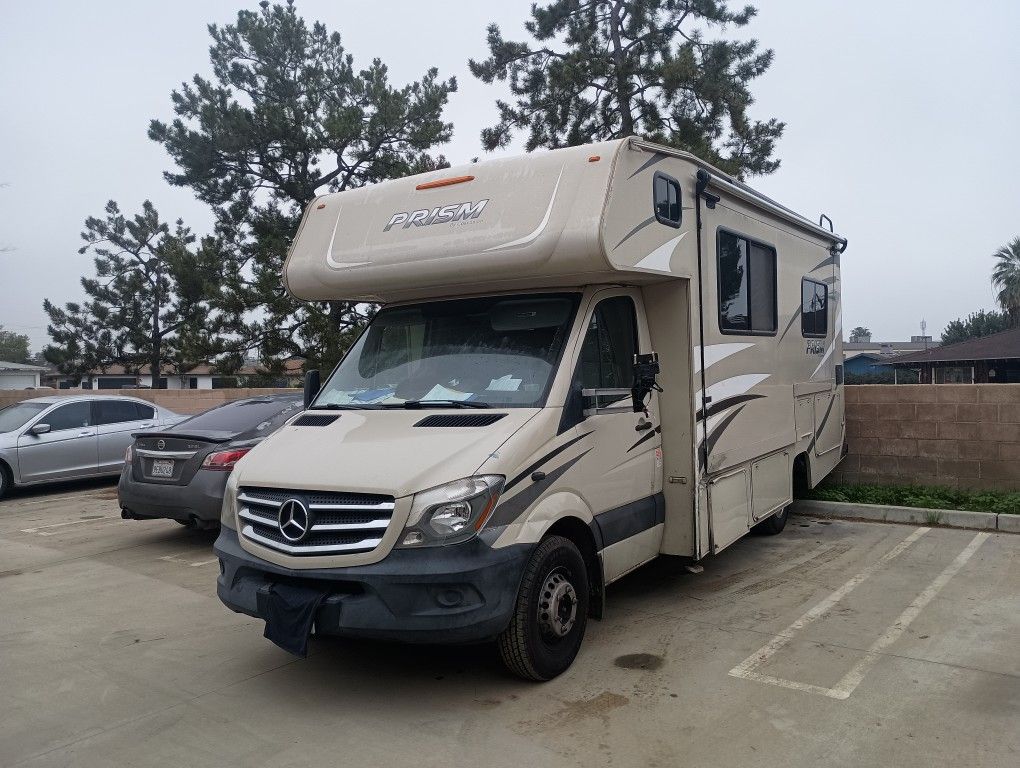 2018 Mercedes-Benz Coachman prizm
