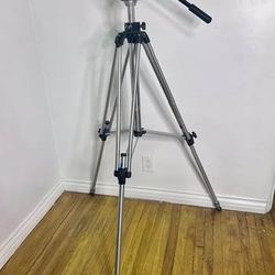 New Manfrotto Bogen Chrome Tripod - 3 4 3 3 3 0 4 6