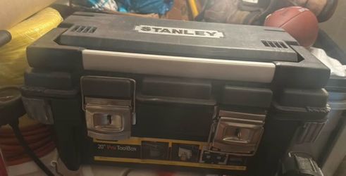 Stanley Pro Toolbox & Stanley Drill Bits & Accessory Kit