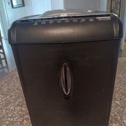 Paper Shredder 