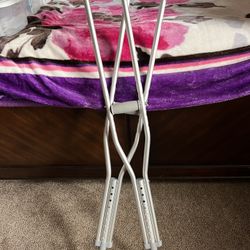 Adjustable Crutches