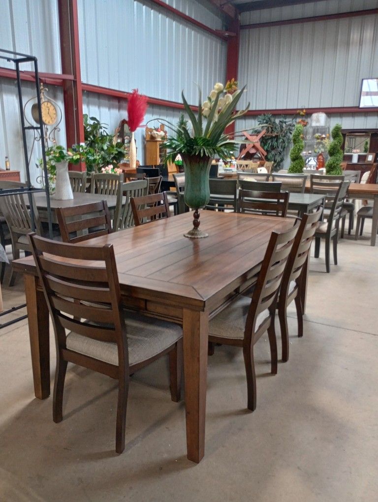 Dining Room Table Set / Comedor