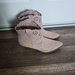 Boots Women Size