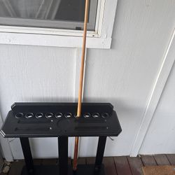 Pool Table Cue Holder