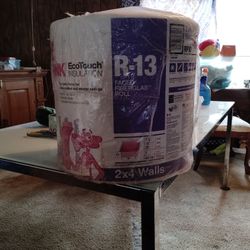 R-13 Faced Fiberglass Roll 