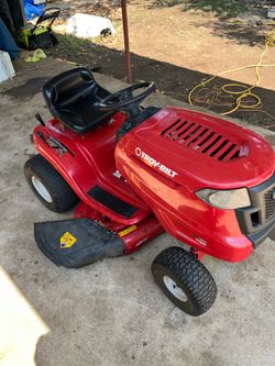 Troy built 42 in riding mower