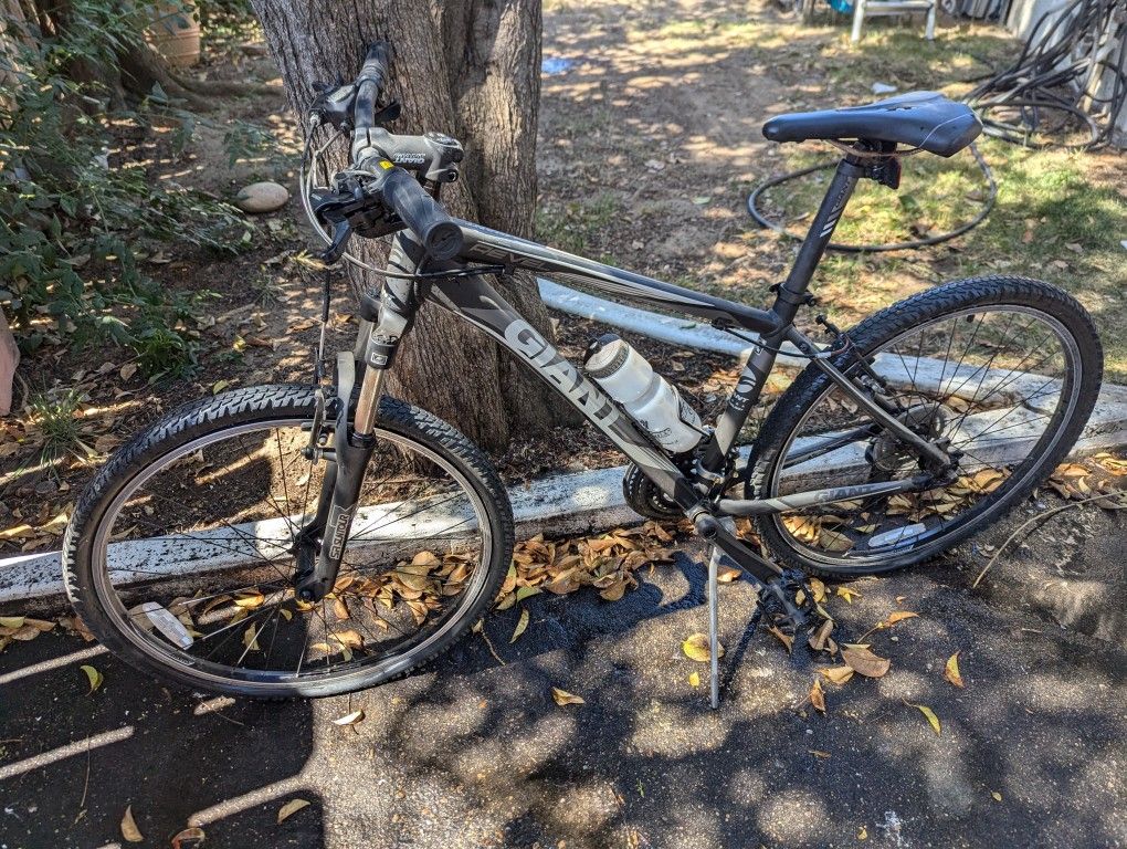 Giant Mountain Bicycle