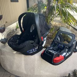 Britax Infant Car seat and base