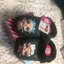 Lol slippers size 2/3 girls size
