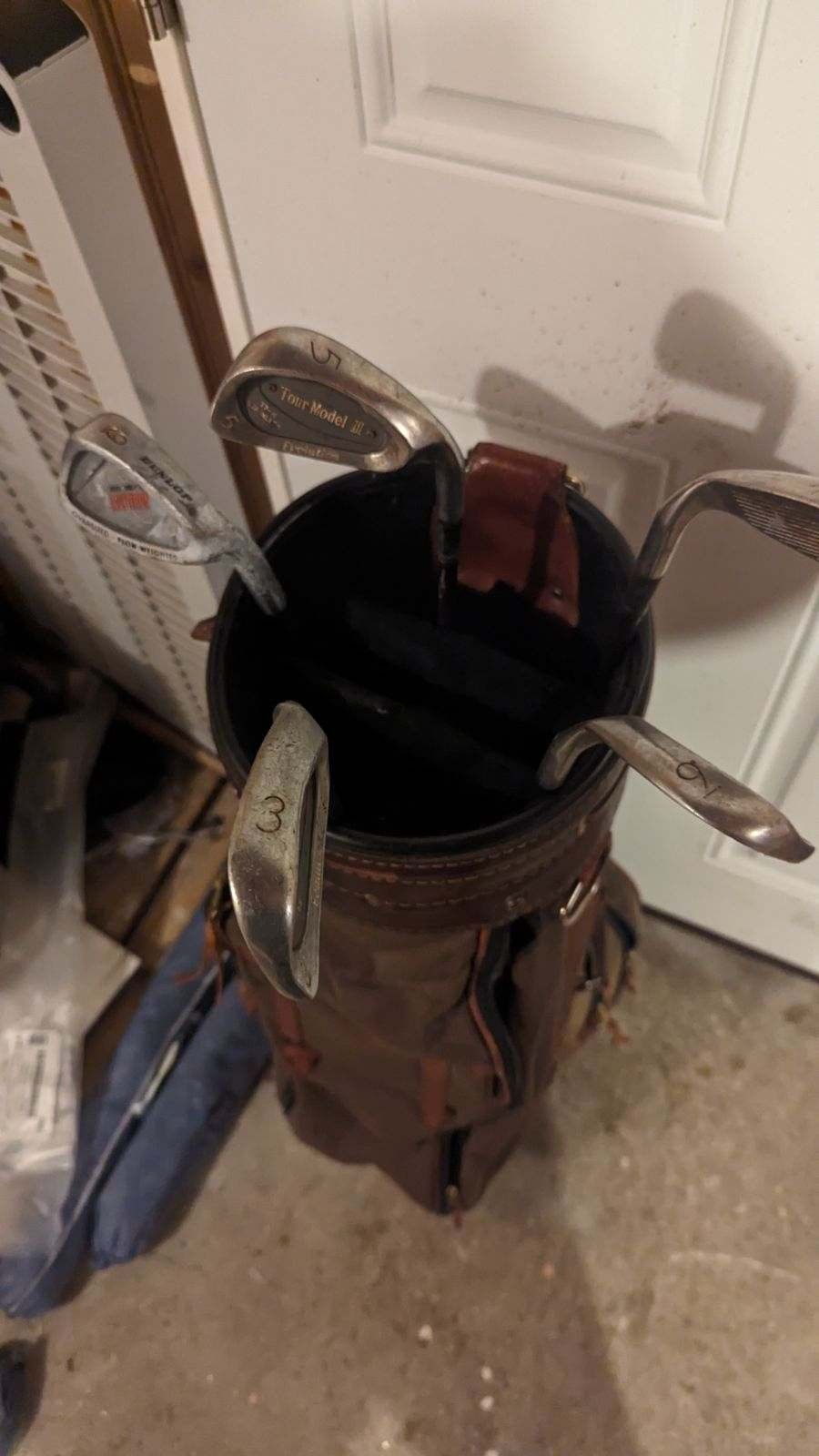 Selling Golf Clubs 