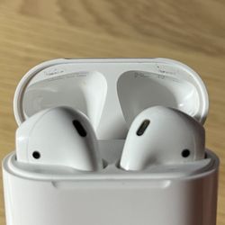 AirPods