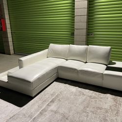 *Free Delivery* Modern Leather Sectional Couch Sofa 