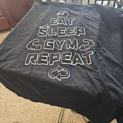 Two Brand New Size XL Men's Short Sleeve T Shirts 