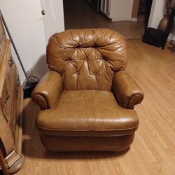 Lounge Chair 