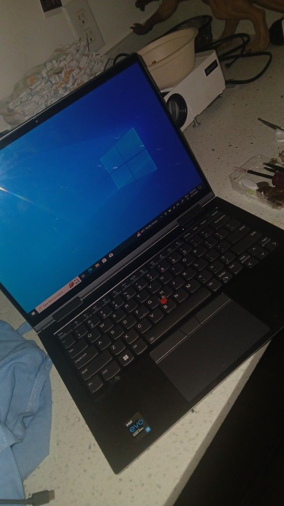 Lenova ThinkPad X1