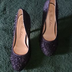 Black Heels Size 7.5