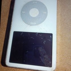 APPLE 5TH GENERATION IPOD 30 GB CLASSIC A1136. SOLD AS IS
