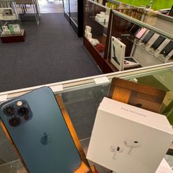 Brand new iPhone 12 Pro 128Gb+FREE AIRPODS