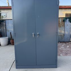 Industrial Storage Cabinet 