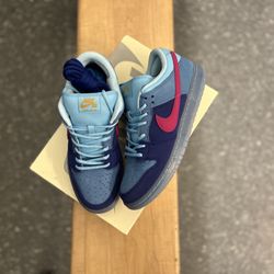 Nike SB Dunk Low Pro “ Run the Jewels “