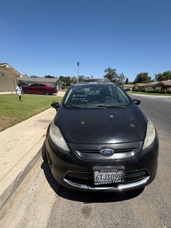 2012 Ford Fiesta