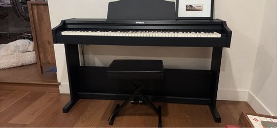 Roland Piano RP-102