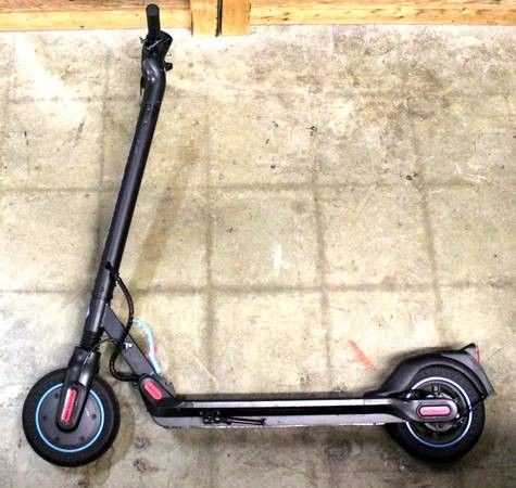 Microgo M5-Plus Electric Scooter