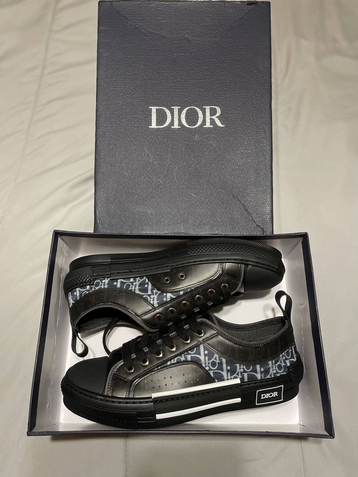 Christian Dior Low Top Sneakers