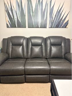 Like New Faux Leather Couch Auto Double Recliner Phone Charger Dark Gray
