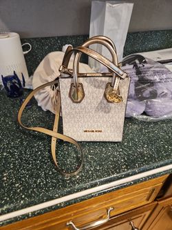 Michael Kors Mini Purse