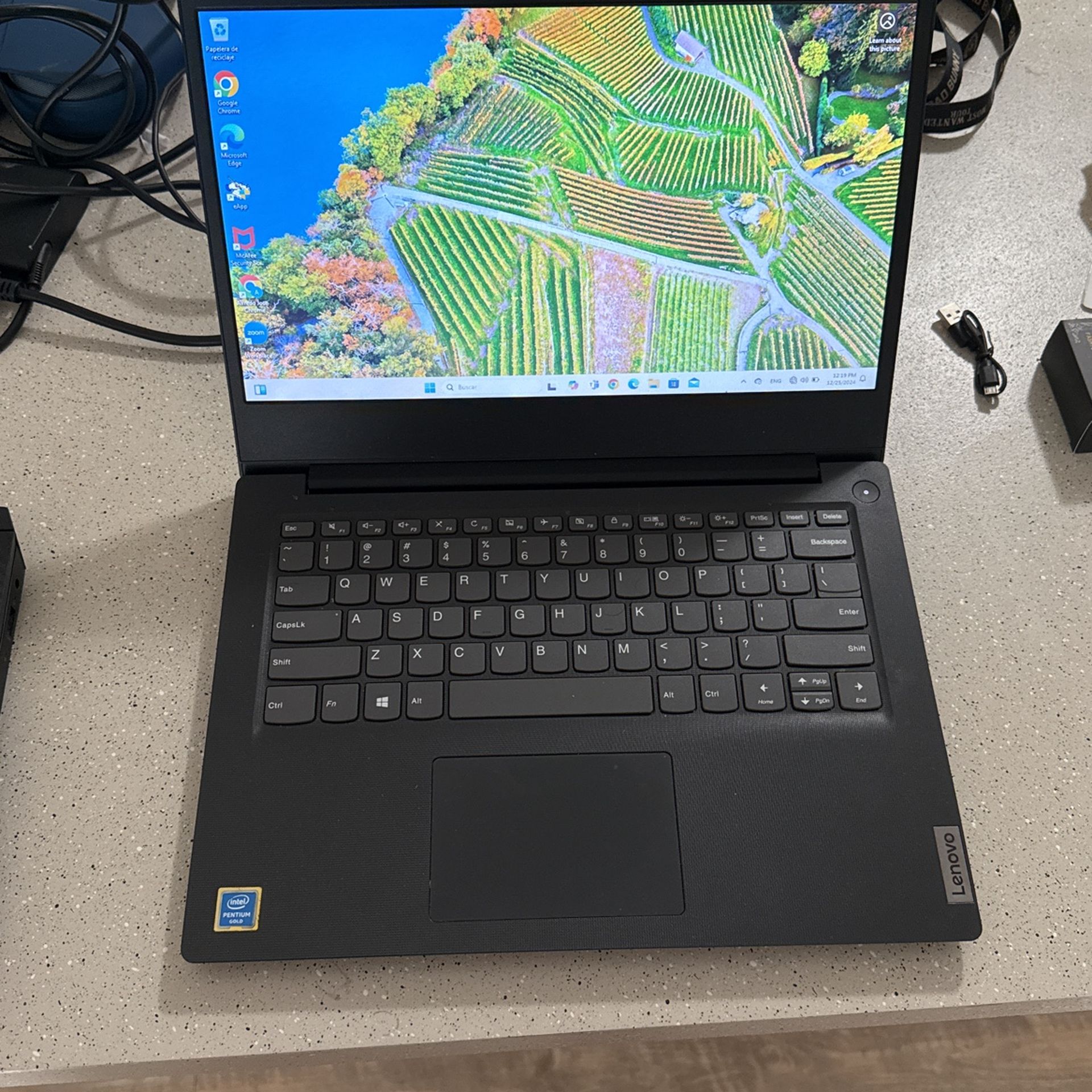 LENOVO V14 G3 IAP